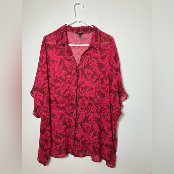 Torrid Sz 1XL Blouse Button Front  Short Sleeve Red‎ Floral Lightweight Casual - Picture 1 of 8